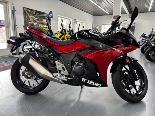 2024 Suzuki GSX250R