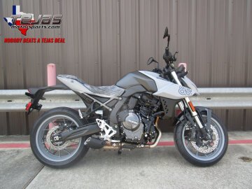 New 2024 Suzuki GSX-8S