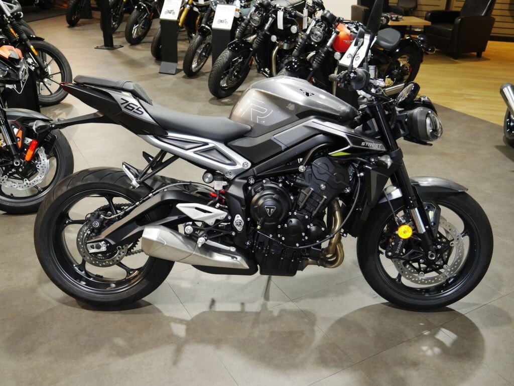 New 2024 Triumph Street Triple R