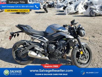 New 2024 Triumph Street Triple R