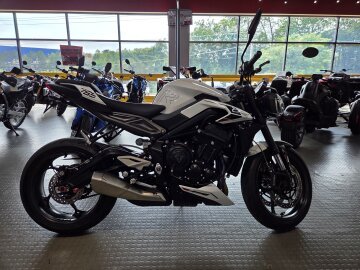 2024 Triumph Street Triple R