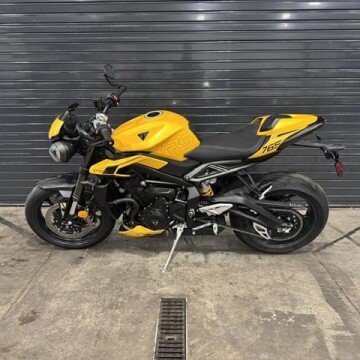 2024 Triumph Street Triple RS