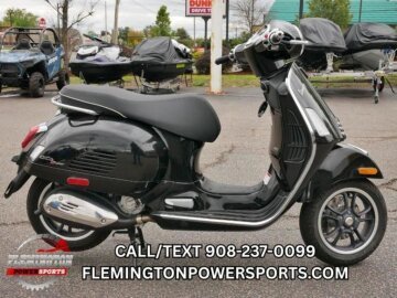 New 2024 Vespa GTS 300