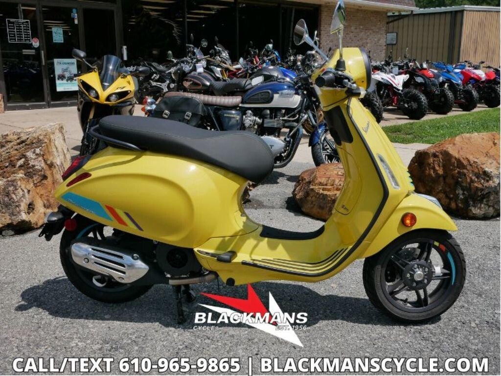 New 2024 Vespa Primavera 150