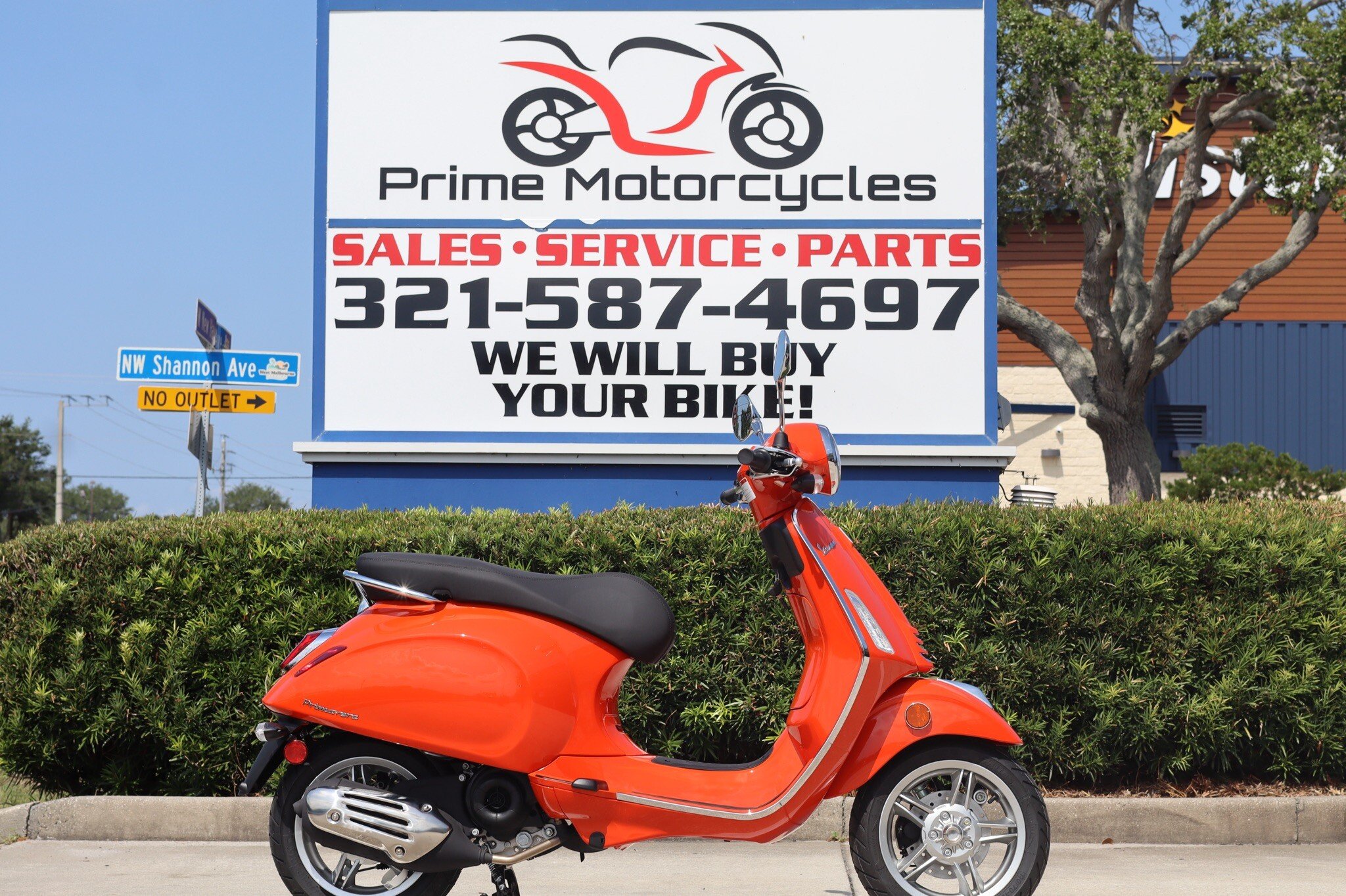 New 2024 Vespa Primavera 50