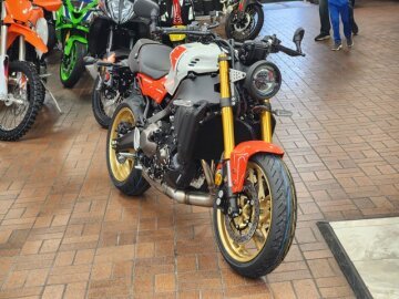 New 2024 Yamaha XSR900