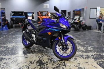 New 2024 Yamaha YZF-R3