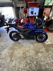 New 2024 Yamaha YZF-R3