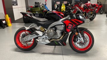 New 2025 Aprilia Tuono Factory