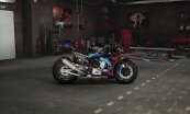 New 2025 BMW M1000R