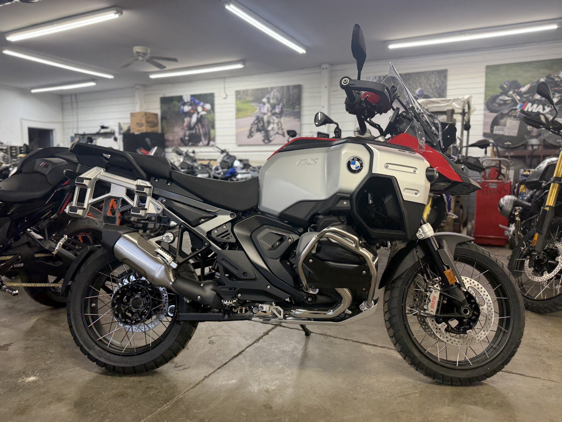 New 2025 BMW R1300GS