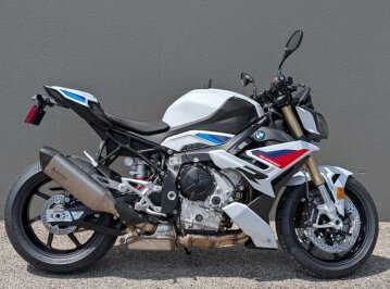 New 2025 BMW S1000R