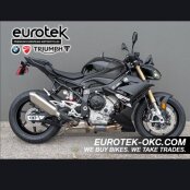 New 2025 BMW S1000R