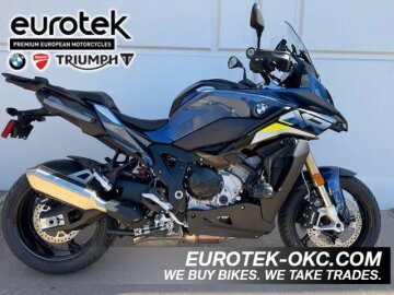 New 2025 BMW S1000XR