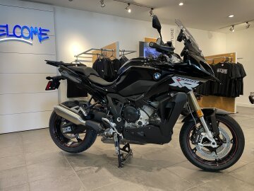 New 2025 BMW S1000XR