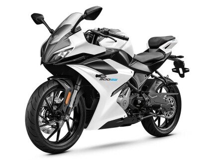 Photo 1 for New 2025 CFMoto 300SS