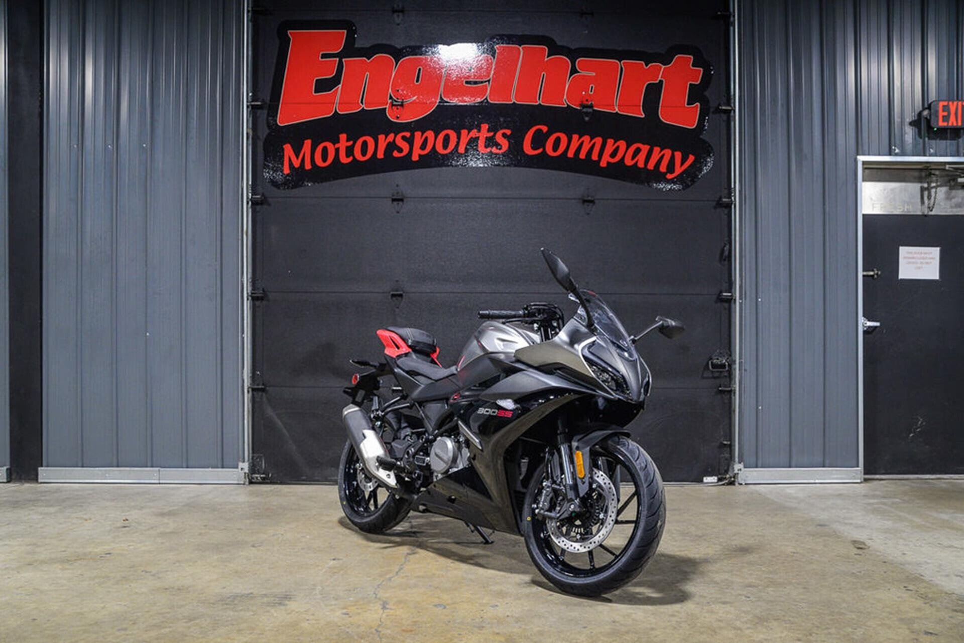 New 2025 CFMoto 300SS