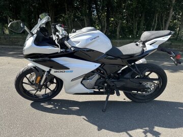 New 2025 CFMoto 300SS