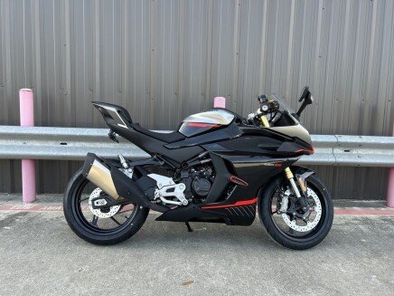 Photo 1 for New 2025 CFMoto 450SS