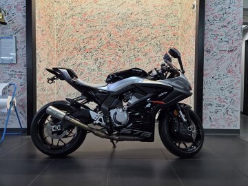 2025 CFMoto 675SS