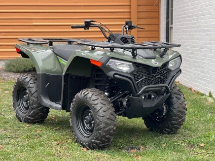 Photo 1 for New 2025 CFMoto CForce 400