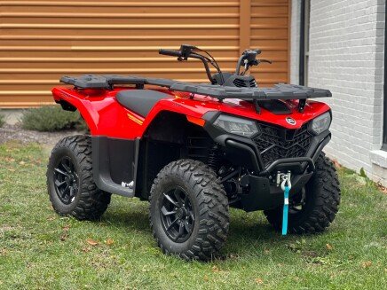 Photo 1 for New 2025 CFMoto CForce 500