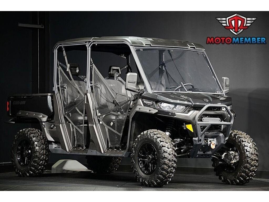 New 2025 Can-Am Defender