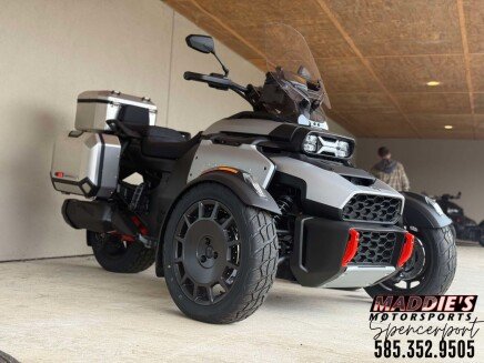 Photo 1 for New 2025 Can-Am Canyon XT