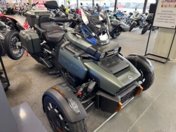 New 2025 Can-Am Canyon
