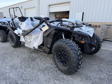 New 2025 Can-Am Commander 1000R