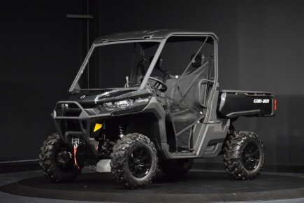 Photo 1 for New 2025 Can-Am Defender