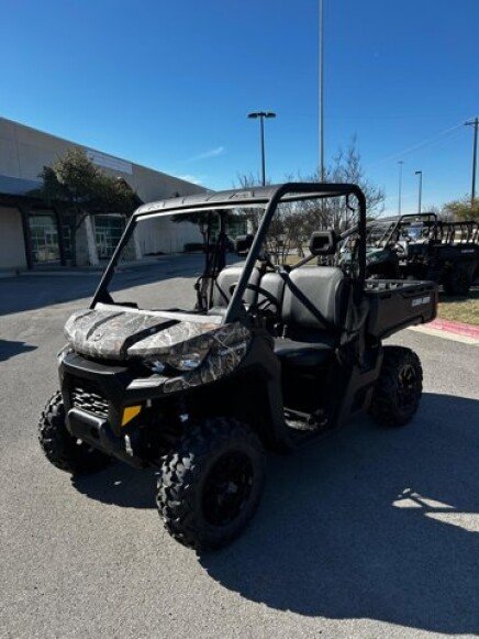 Photo 1 for New 2025 Can-Am Defender