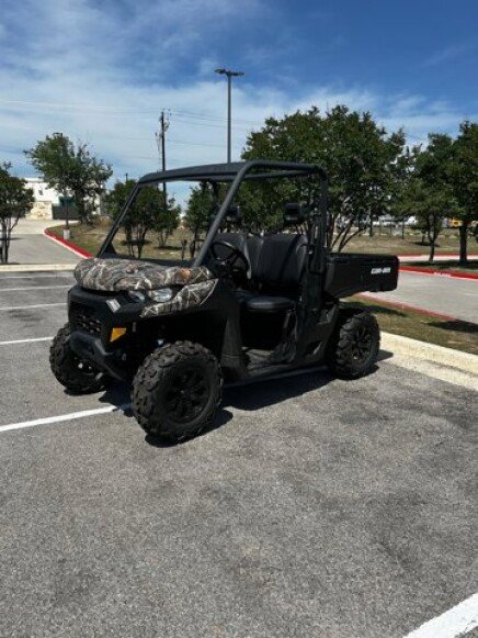 Photo 1 for New 2025 Can-Am Defender DPS HD7