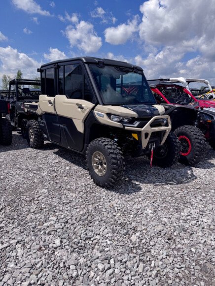 Photo 1 for New 2025 Can-Am Defender