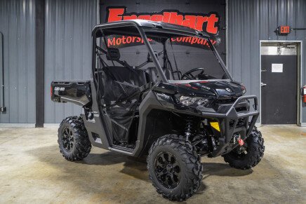 Photo 1 for New 2025 Can-Am Defender XT HD10