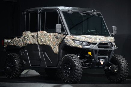Photo 1 for New 2025 Can-Am Defender