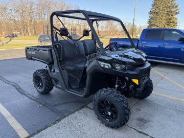 2025 Can-Am Defender