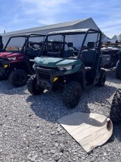 New 2025 Can-Am Defender