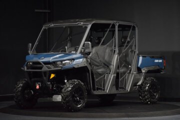 New 2025 Can-Am Defender XT HD9