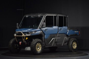 New 2025 Can-Am Defender