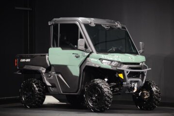 New 2025 Can-Am Defender