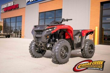 New 2025 Can-Am Outlander 500