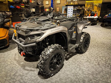 Photo 1 for New 2025 Can-Am Outlander 700