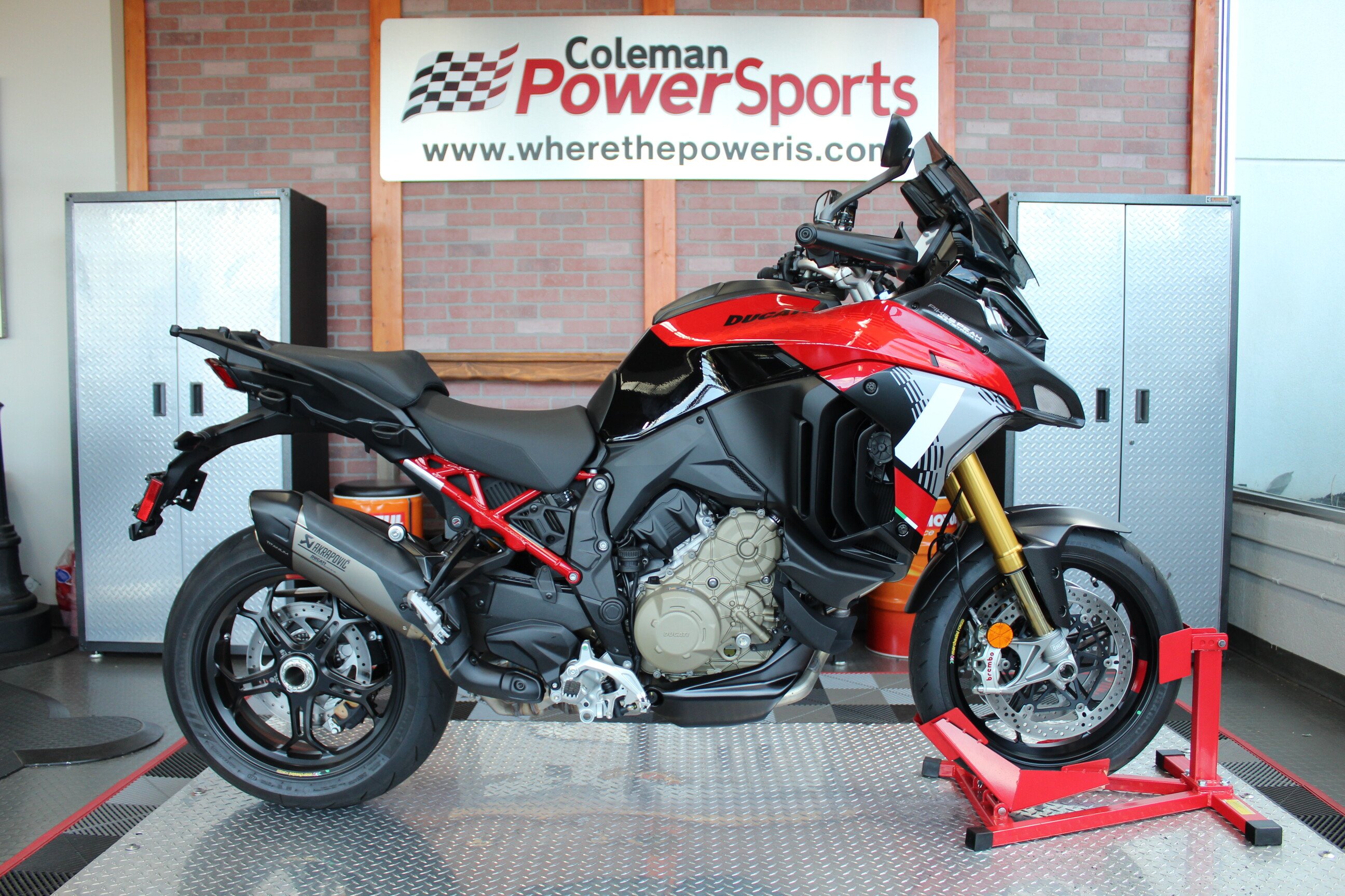 New 2025 Ducati Multistrada 1158