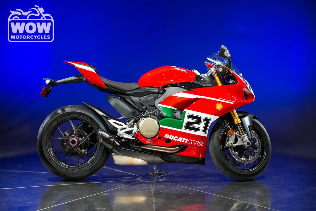 2025 Ducati Panigale V2