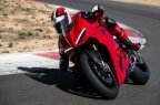 Thumbnail Photo 5 for New 2025 Ducati Panigale V2