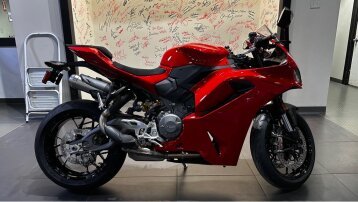New 2025 Ducati Panigale V2