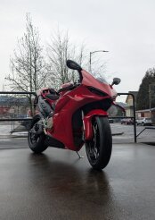 New 2025 Ducati Panigale V4