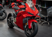 New 2025 Ducati Panigale V4