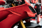 New 2025 Ducati Panigale V4